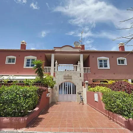 Stunning 2-bed House In Сasa de vacaciones *