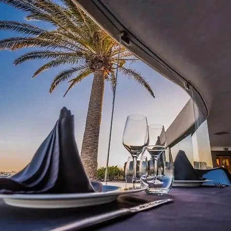 Stunning 2-bed House In Сasa de vacaciones Puerto de la Cruz (Tenerife)