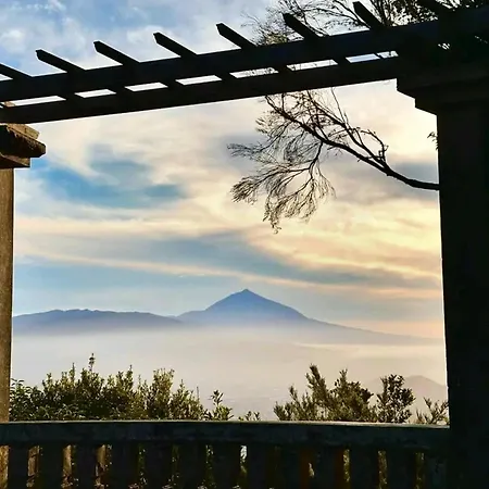 Сasa de vacaciones Stunning 2-bed House In Puerto de la Cruz (Tenerife)